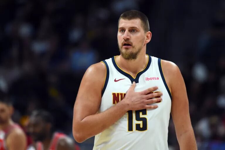 Denver Nuggets center Nikola Jokic (15) during the first half against the Chicago Bulls at Ball Arena.