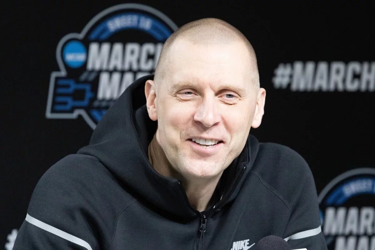 Mar 27, 2025; Indianapolis, IN, USA; Kentucky Wildcats head coach Mark Pope talks to the media during practice day at Lucas Oil Stadium. Mandatory Credit: Trevor Ruszkowski-Imagn Images