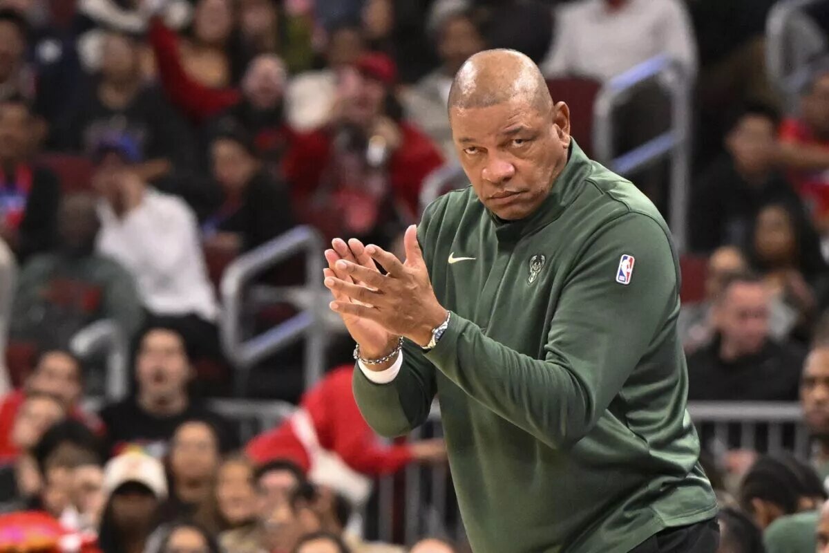 Oct 12, 2025; Chicago, Illinois, USA; Milwaukee Bucks head coach Doc Rivers directs the team against the Chicago Bulls during the second half at the United Center. Mandatory Credit: Matt Marton-Imagn Images