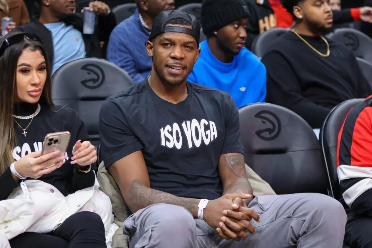 Dec 28, 2022; Atlanta, Georgia, USA; Former NBA player Joe Johnson before a game between the Brooklyn Nets the Atlanta Hawks at State Farm Arena. Mandatory Credit: Brett Davis-USA TODAY Sports