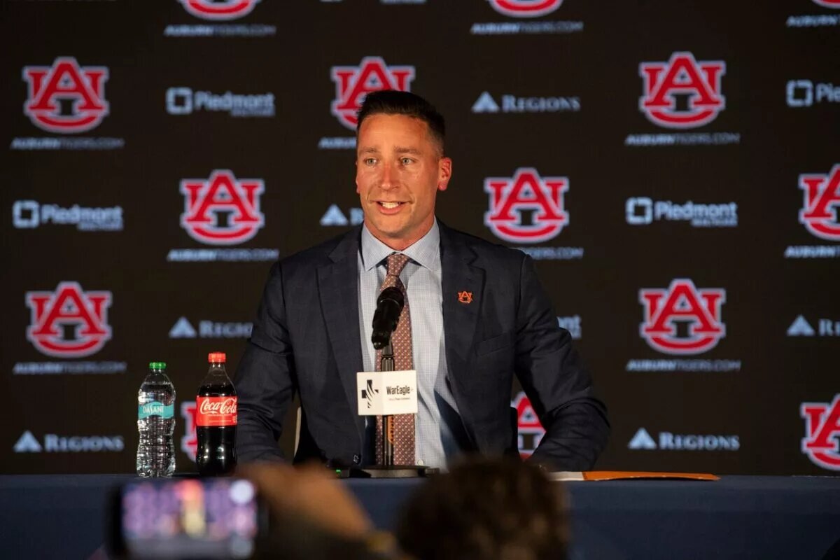 Steven Pearl speaks as he is introduced as the new Auburn men’s basketball head coach at the Woltosz Performance Center in Auburn, Ala. on Wednesday, Sept. 24, 2025.