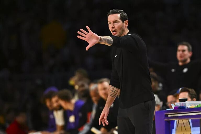 Lakers need to give Adou Thiero more minutes