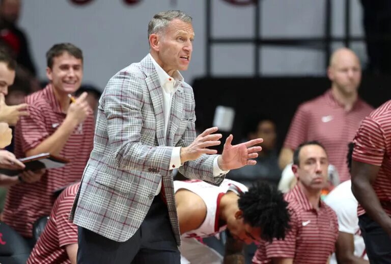 Nov 3, 2025; Tuscaloosa, Alabama, USA; Alabama Crimson Tide head coach Nate Oats reacts during the first half against the North Dakota Fighting Hawks at Coleman Coliseum. Mandatory Credit: David Leong-Imagn Images