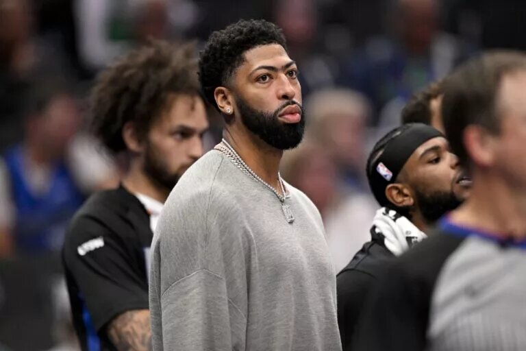 Nov 19, 2025; Dallas, Texas, USA; Dallas Mavericks forward Anthony Davis (3) looks on from the bench during the second half against the New York Knicks at the American Airlines Center. Mandatory Credit: Jerome Miron-Imagn Images