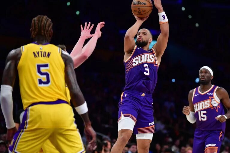 The Lakers can take advantage of the Clippers meltdown by initiating a trade for Derrick Jones Jr and Kris Dunn