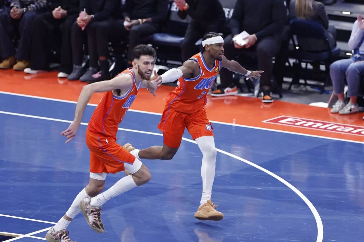 Shai Gilgeous-Alexander and Chet Holmgren leading Thunder to historic season