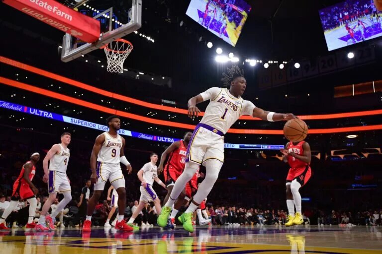 Adou Thiero needs to be given a larger role on the Lakers by JJ Redick