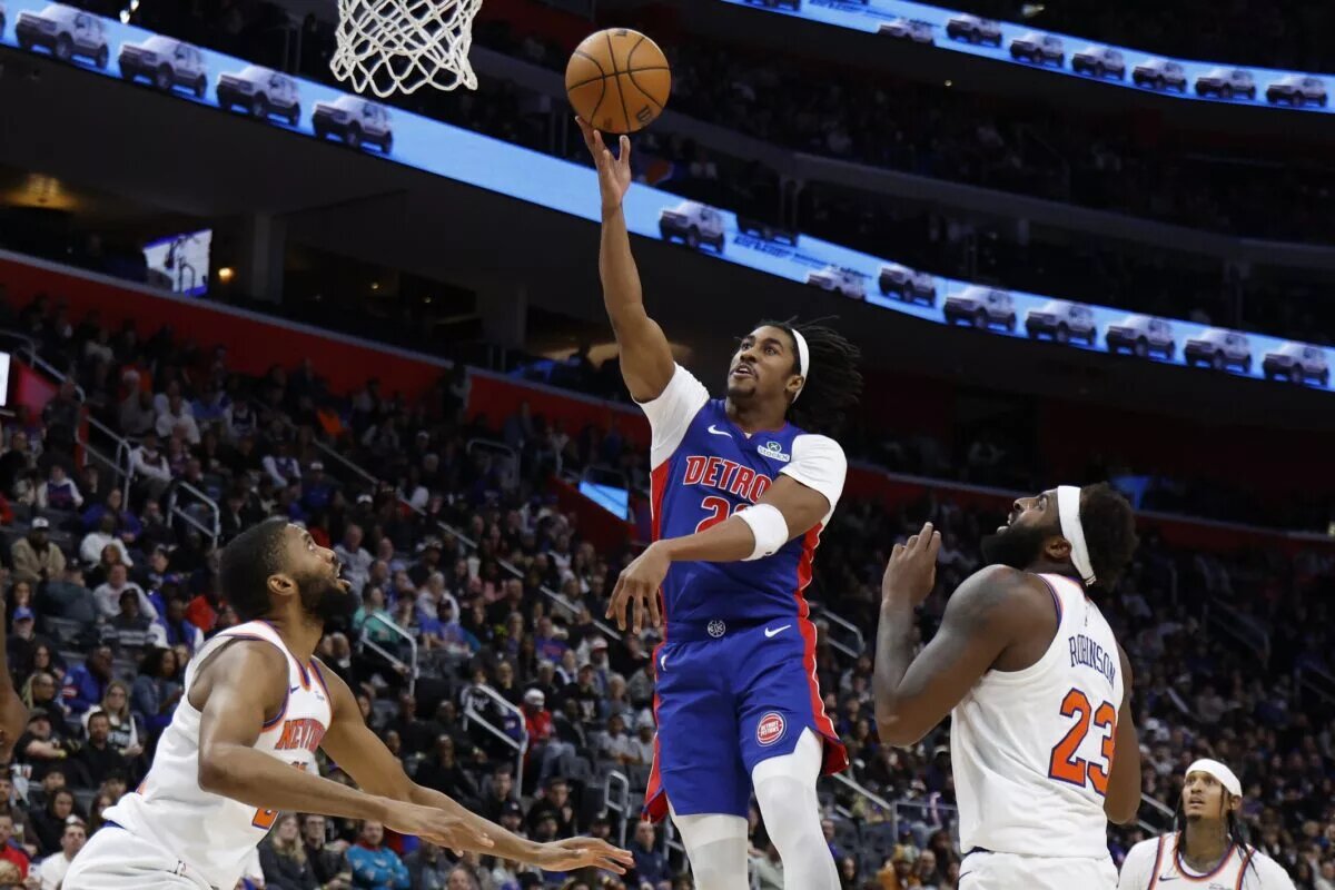 The Detroit Pistons began their five game homestand with a 120-90 victory over the New York Knicks.