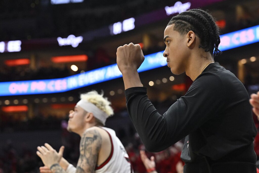  Louisville Cardinals guard Mikel Brown Jr. (0) watches from the sideline during the second half against the Duke Blue Devils at KFC Yum! Center. Duke defeated Louisville 84-73.