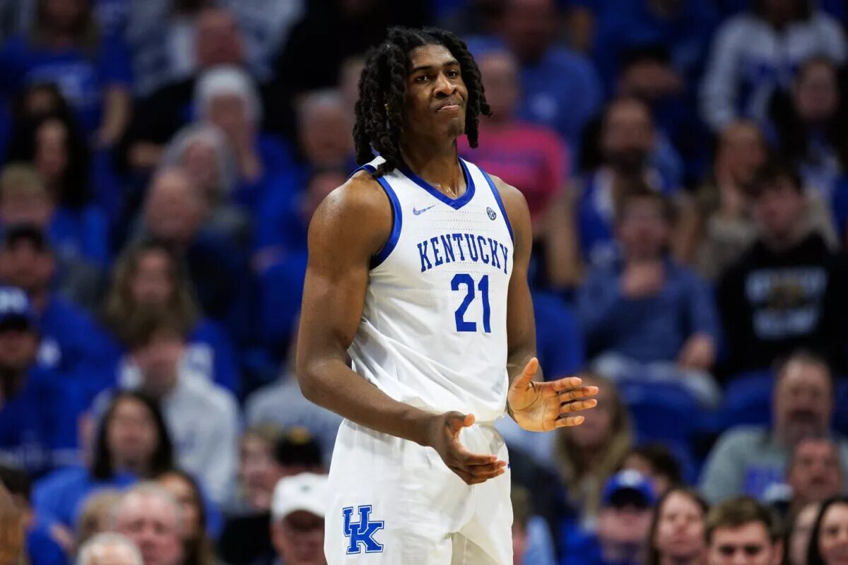 Kentucky Wildcats forward Jayden Quaintance (21) reacts after a play during the second half against the Missouri Tigers at Rupp Arena at Central Bank Center.