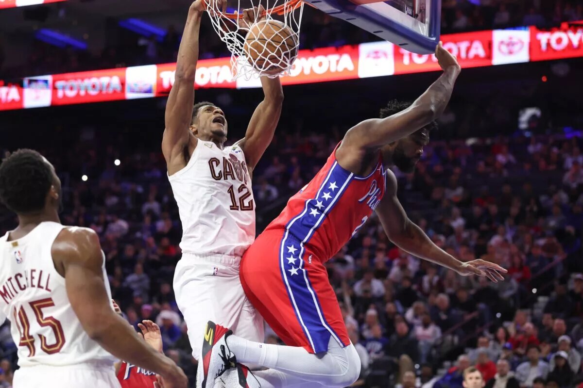 The Cavaliers are discussing a De’Andre Hunter trade around Sacramento’s Keon Ellis, Dennis Schroder and Dario Saric
