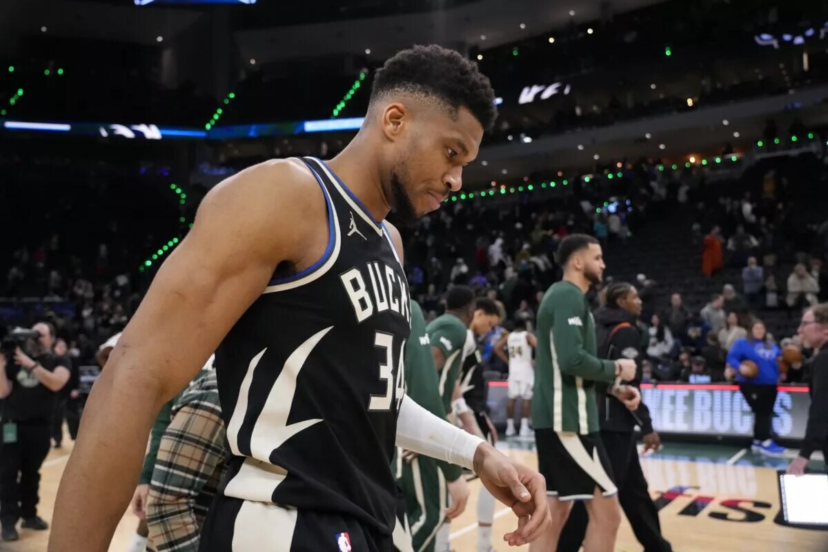 Giannis Antetokounmpo is quitting on the Bucks and that's okay