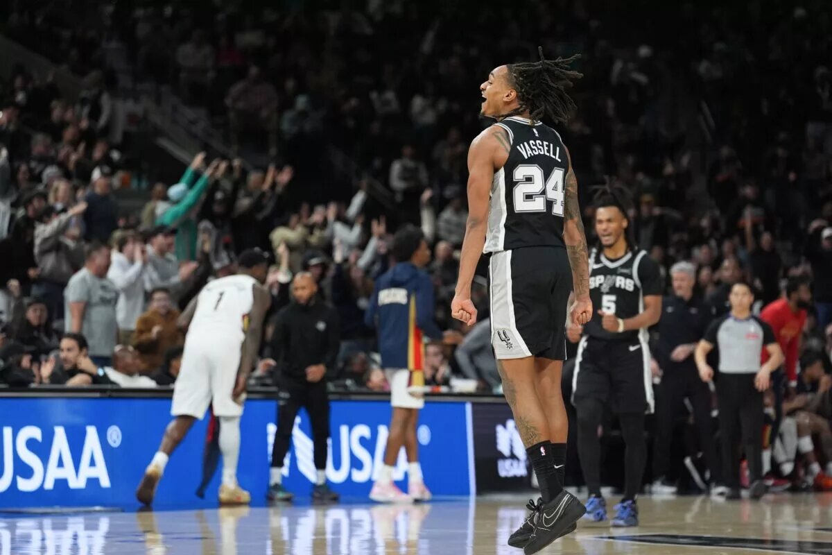 San Antonio Spurs guard Devin Vassell (24) celebrates in the second half against the New Orleans Pelicans at Frost Bank Center.