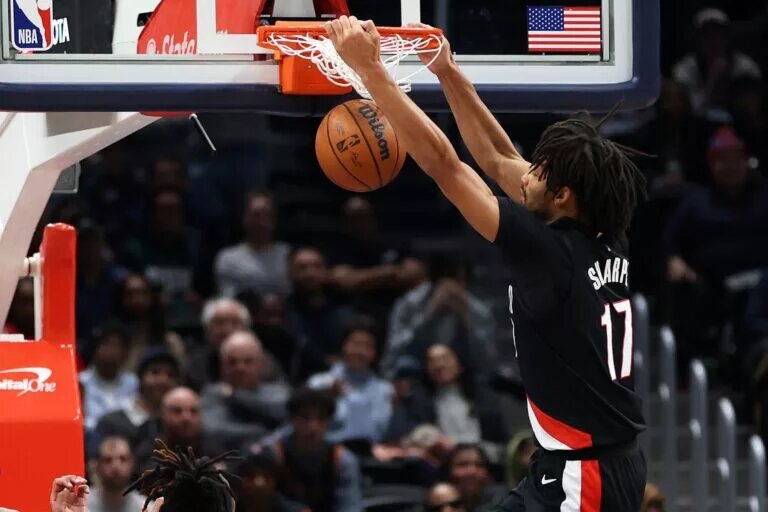 Jan 27, 2026; Washington, District of Columbia, USA; Portland Trail Blazers guard Shaedon Sharpe (17) dunks during the second half against the Washington Wizards at Capital One Arena. Mandatory Credit: Daniel Kucin Jr.-Imagn Images