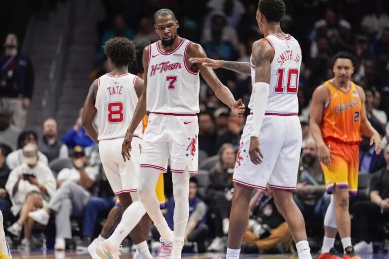 Kevin Durant and Jabari Smith Jr. versus Charlotte.