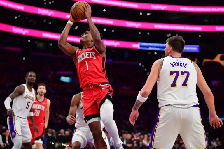 The Rockets and Lakers last played on Christmas Day.
