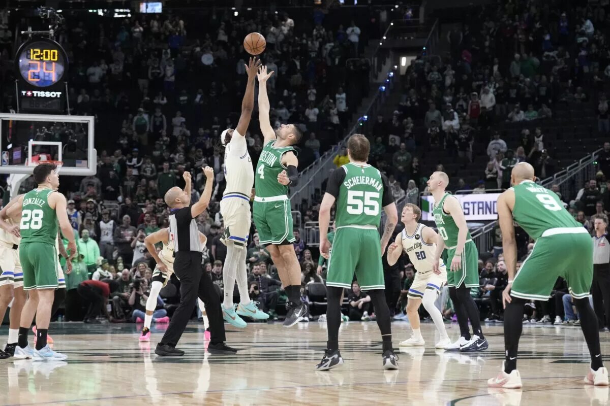 Celtics guard Derrick White just won Boston’s first Defensive Player of the month for the Eastern Conference in February