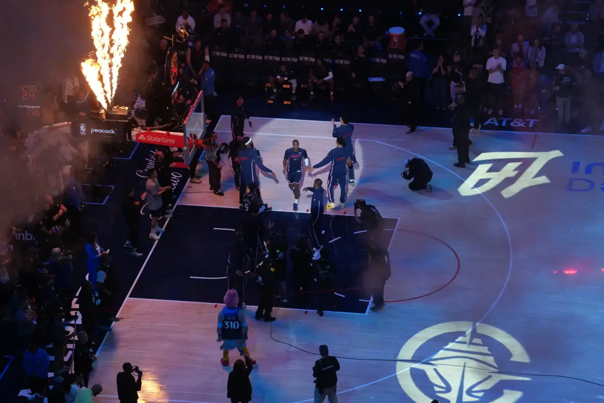 Los Angeles Clippers guard Kris Dunn is introduced pregame