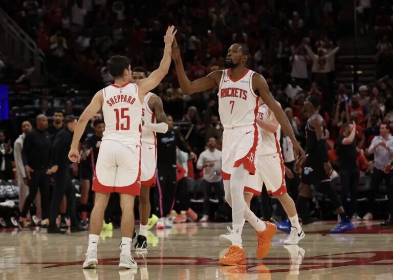Kevin Durant was assisted by Reed Sheppard to pass Michael Jordan