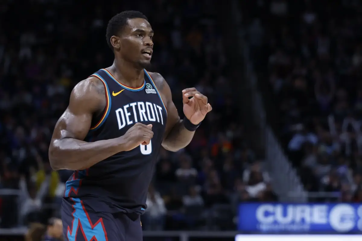 Jalen Duren powers Pistons surge with dominance, playmaking growth, and physical presence, proving Detroit can compete and win without Cade Cunningham