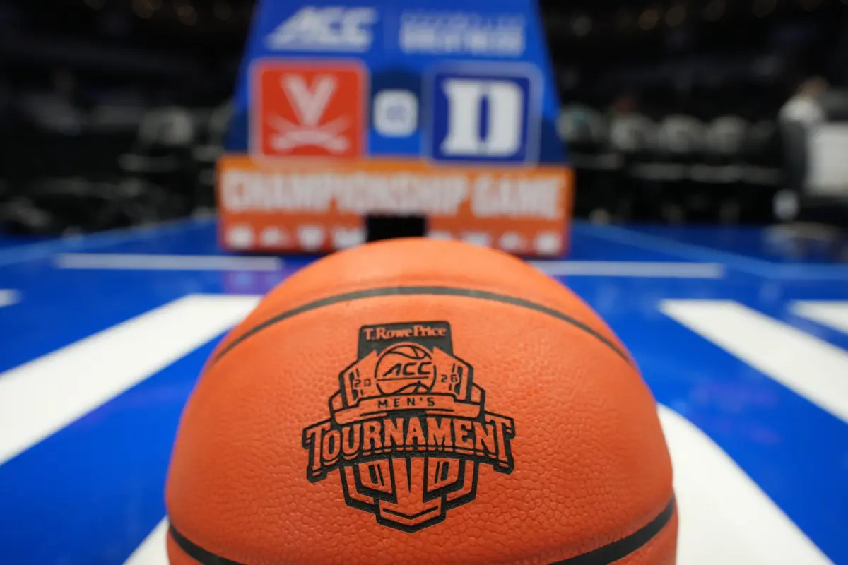 The Louisville Cardinals to host 3 transfers this weekend.