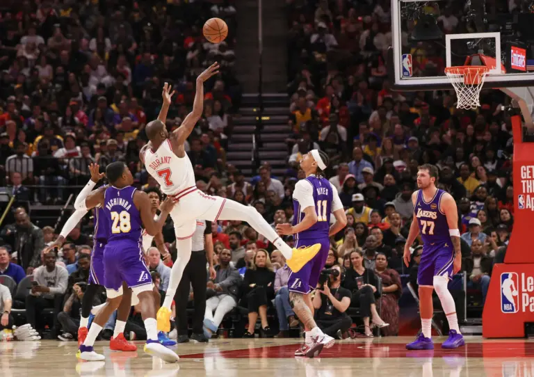 The Lakers are a possible Rockets playoff matchup.