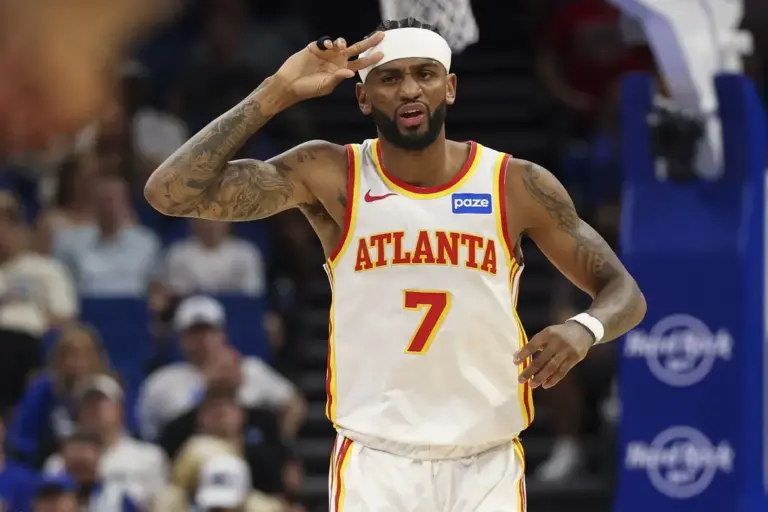 Atlanta Hawks guard Nickeil Alexander-Walker (7) reacts after a three pot basket against the Orlando Magic in the first quarter at Kia Center.
