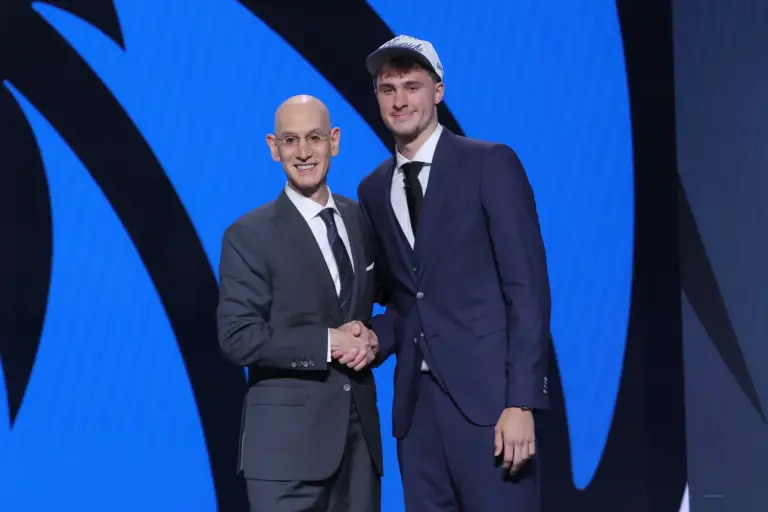 Dallas Mavericks draft Cooper Flagg