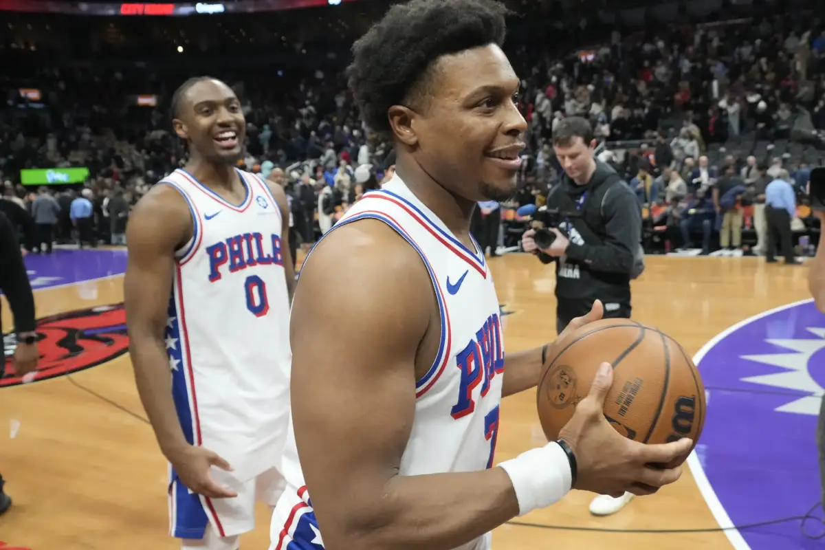 A Kyle Lowry Raptors return could give Toronto veteran leadership while allowing the franchise legend to retire where his carrer means the most.
