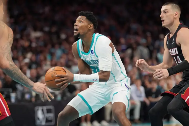Charlotte Hornets forward Brandon Miller (24) shoots the ball against the Miami Heat during the second half during the play-in rounds between the Charlotte Hornets and the Miami Heat of the 2026 NBA Playoffs at Spectrum Center.