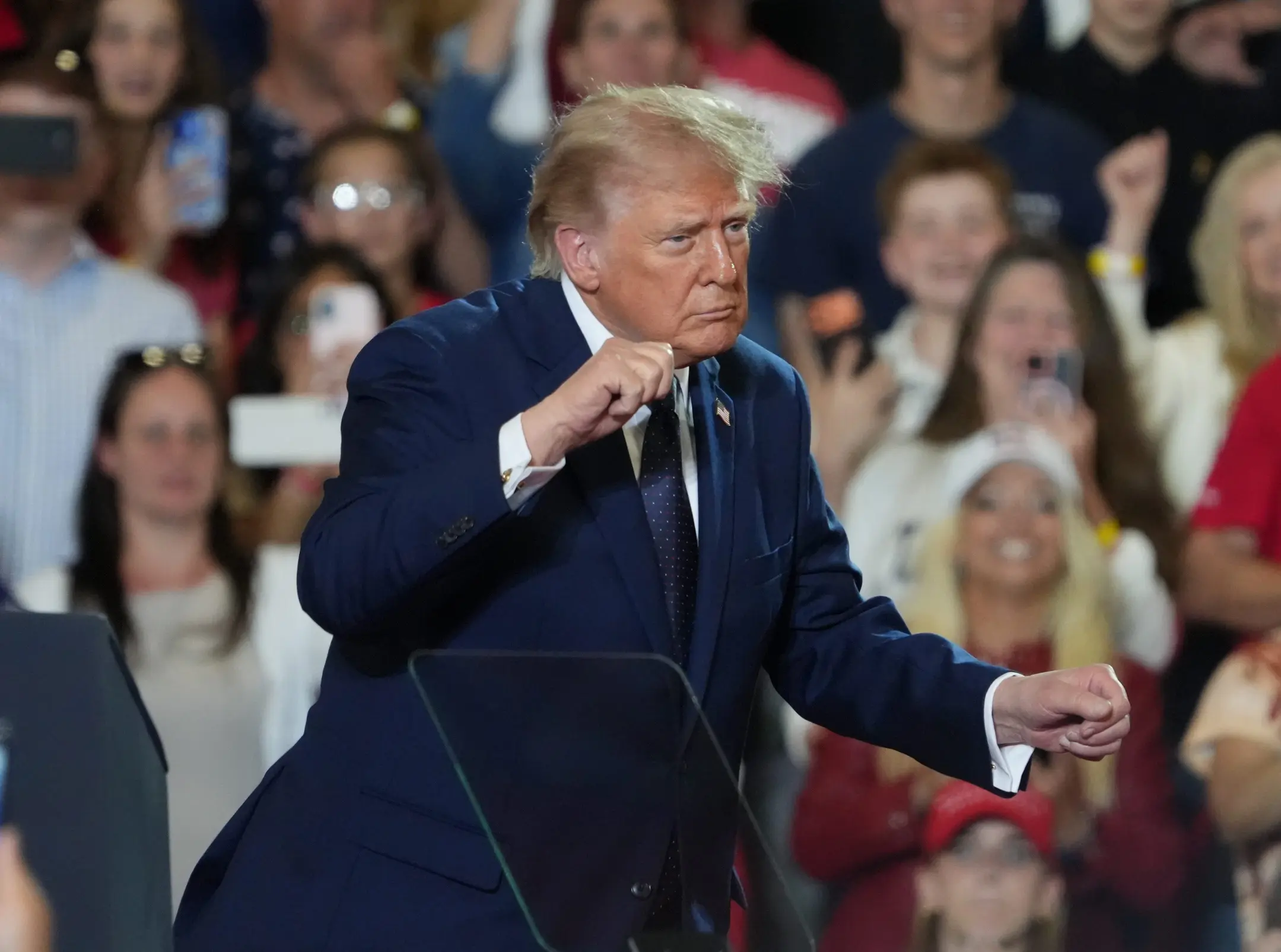 Knicks Notebook: Donald Trump Will Visit MSG, Jalen Brunson Super Bowl, Dolan's $1.8 Million kindness
