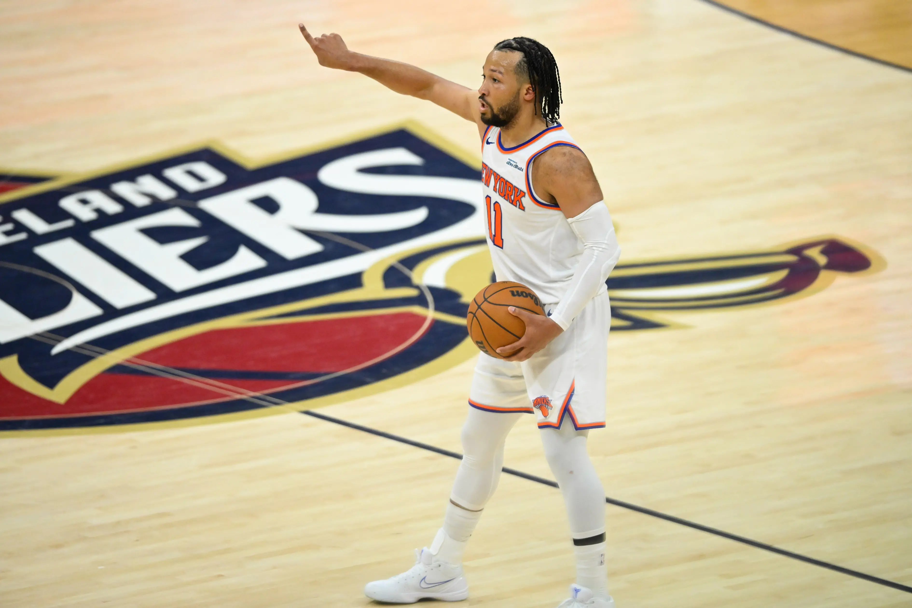 Knicks Notebook: Donald Trump Will Visit MSG, Jalen Brunson Super Bowl, Dolan's kindness