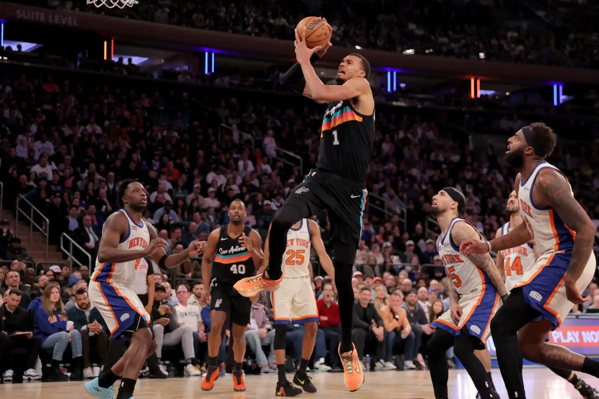 Knicks vs spurs in NBA Championships