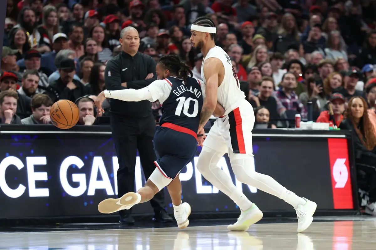 The Los Angeles Clippers have a multitude of decisions to make this offseason. One of them is, should Clippers keep or trade the No. 5 pick in the upcoming draft?
