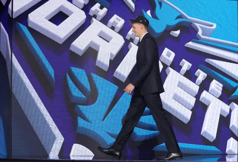 The Charlotte Hornets had two first round draft picks on Tuesday night. The Hornets made the most of them with the selection of German duo of Hannes Steinbach and Christian Alexander.