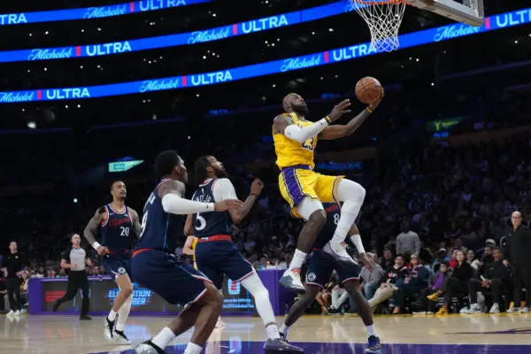 Analyst Highlights Versatile Veteran as Ideal Lakers Target