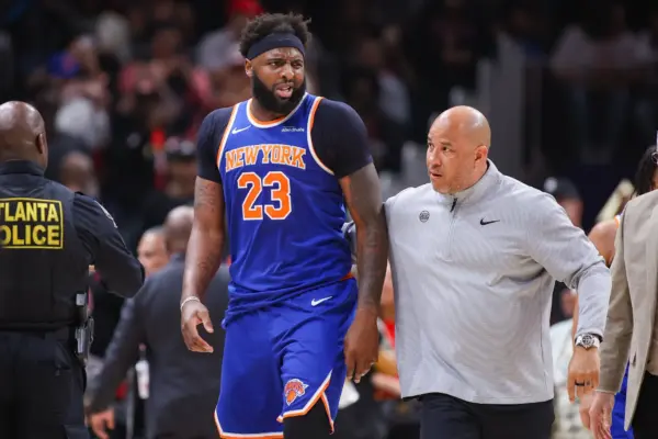 New Shams Charania Injury Update Adds Fuel To Mitchell Robinson Photo Speculation