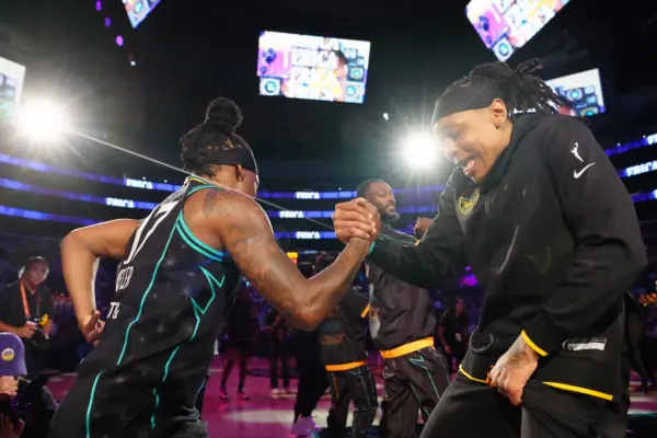 Sky vs Sparks: Prediction, Preview & Latest Odds For July 10th