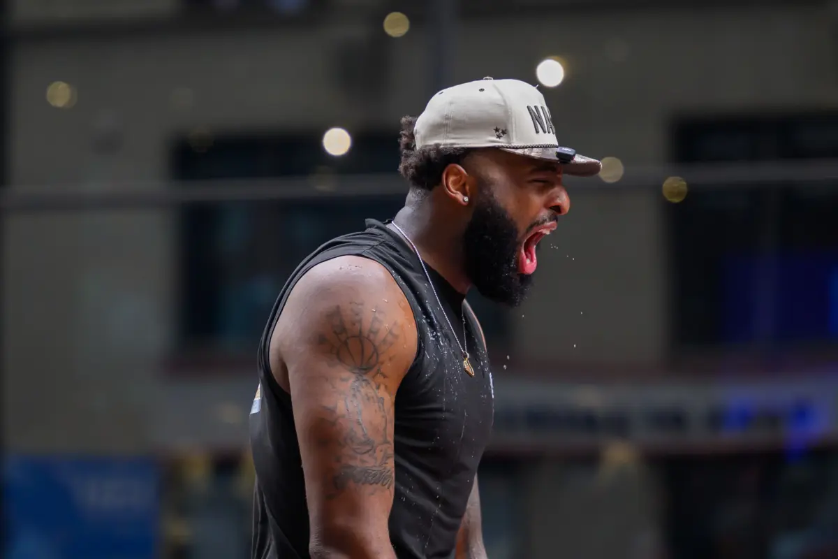 The Boston Celtics have ended the New York Knicks' chances at fully running it back. They signed Mitchell Robinson to a three-year contract on Wednesday.