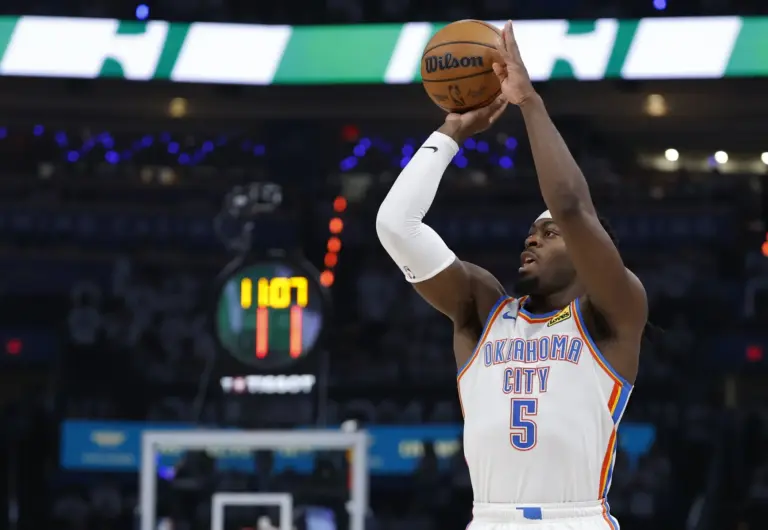 It's no secret that Lu Dort's future hangs in the balance as the Thunder prepare for next season. But will he impress enough to get another deal?