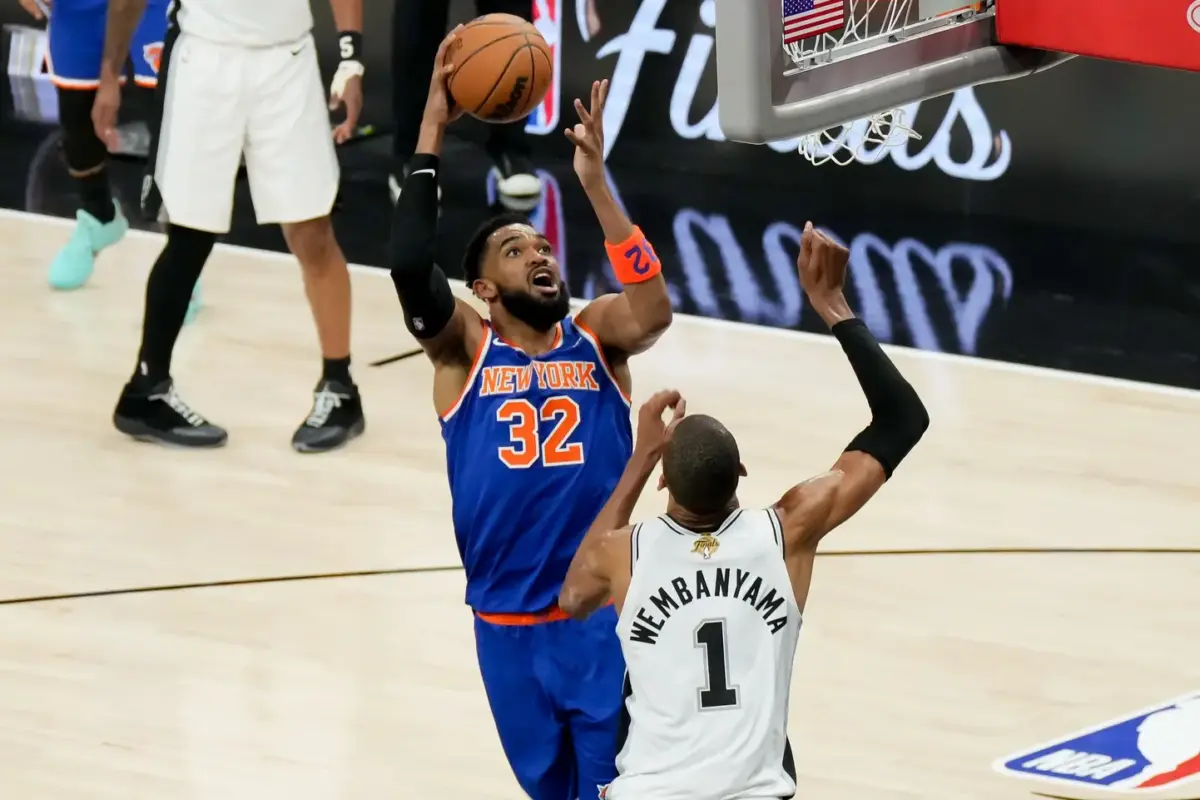 Karl-Anthony Towns is the New York Knicks player with the most to lose after Mitchell Robinson signed with the Boston Celtics.