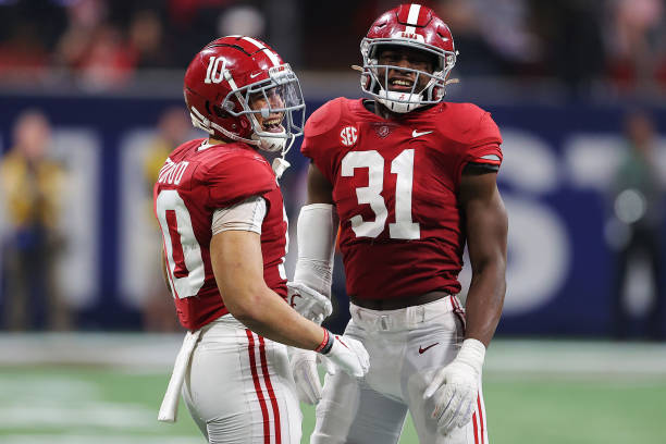 The next in our best-of series is the best returning SEC linebackers. The SEC has a variety of elite linebackers going into the 2022 season.