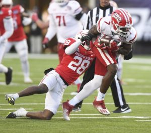 It wasn't the prettiest offensive game in the 2022 bowl season, but Houston wins Independence Bowl on the last drive of the game.; Photo courtesy of Brad Kemp; The Acadiana Advocate.