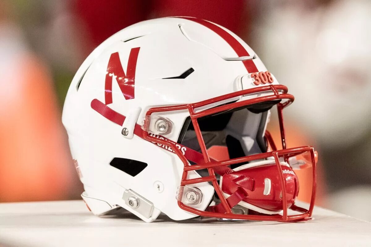 Isaiah Mozee Huskers