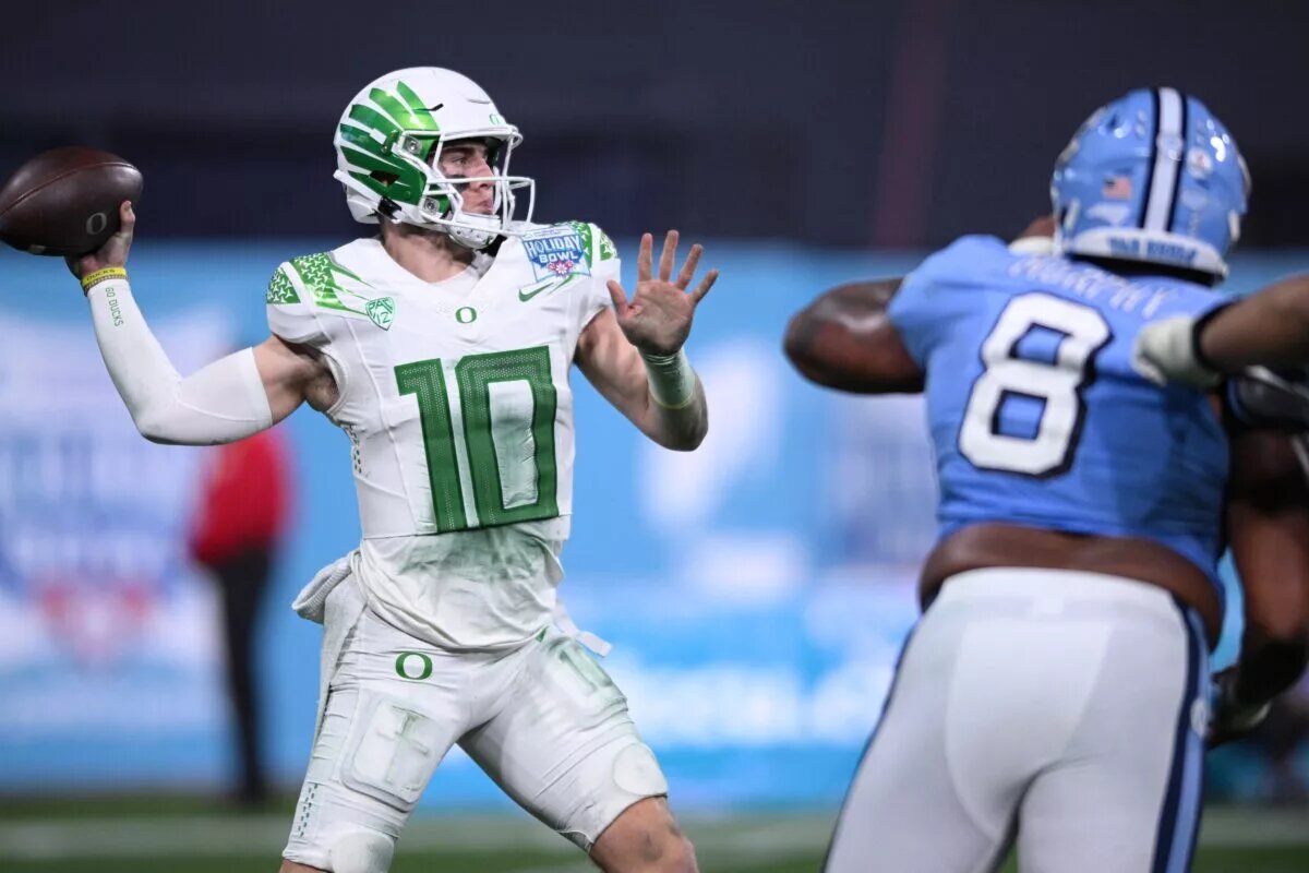 Quarterbacks in the Pac 12