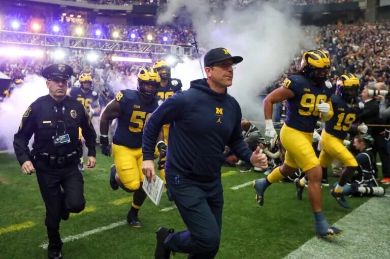 Jacob Smith commits to Michigan