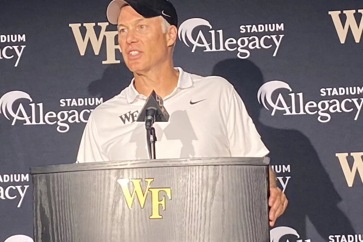 Wake Forest Rolled Elon 37-17