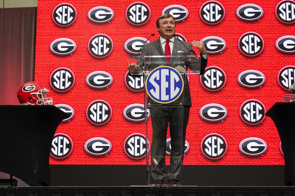 Battling Complacency: Georgia's 2023 Schedule