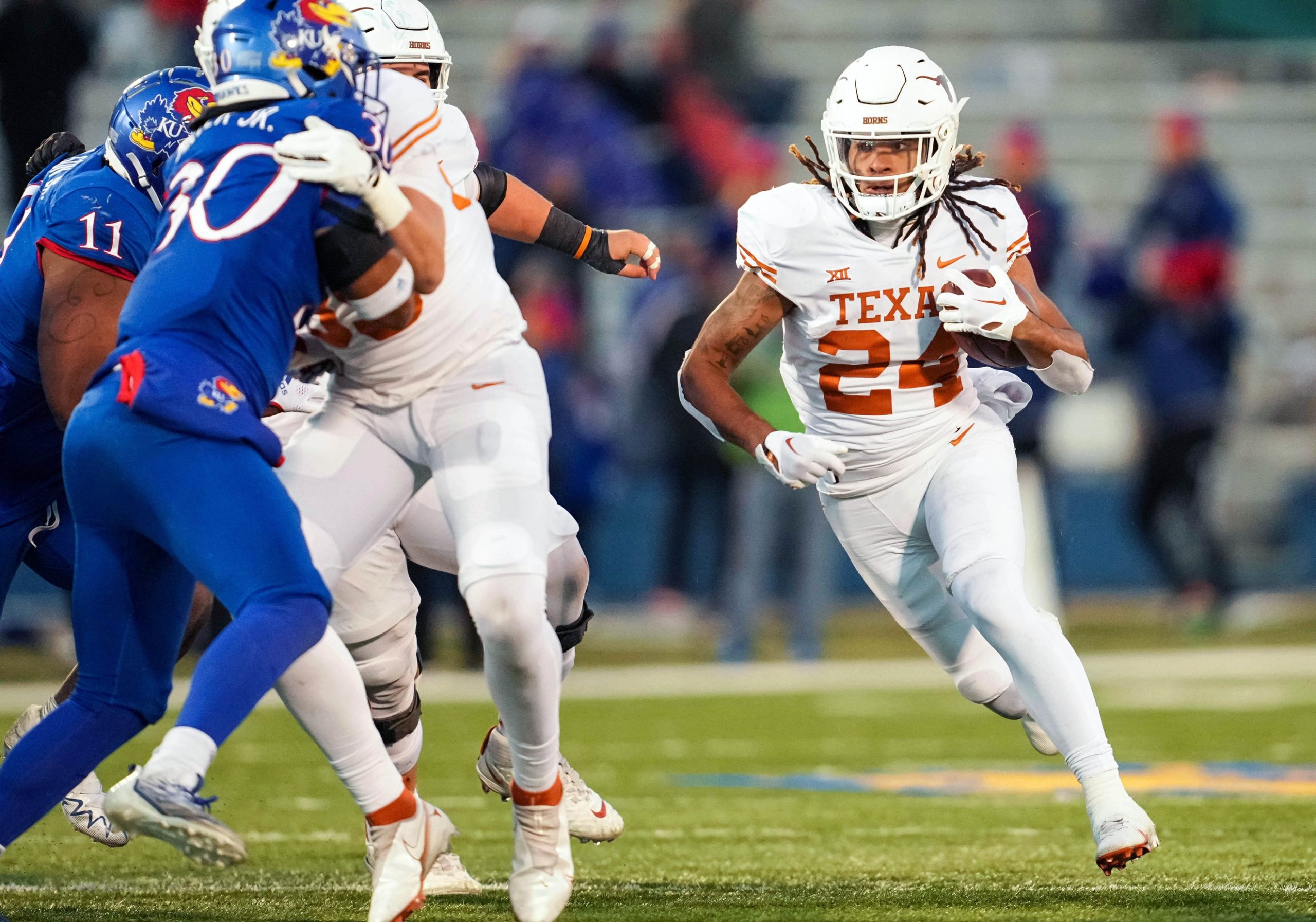The Texas Longhorns lost a pair of running backs to the NFL draft and are preparing to open the season with a new-look backfield.
