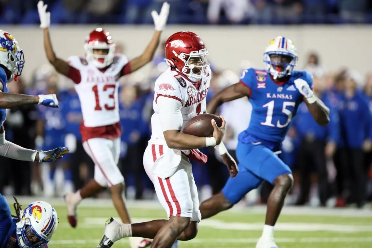 Who are the best returning SEC quarterbacks? We continue our look at the best returning college football players with SEC quarterbacks.